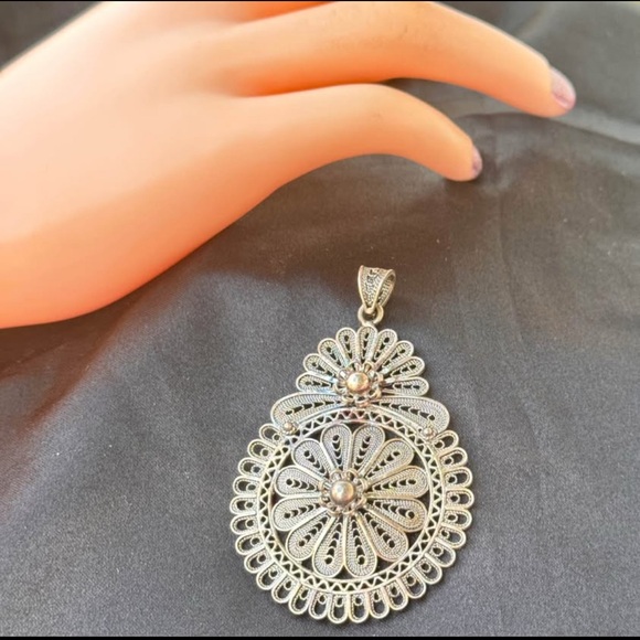 Gorgeous Statement Sterling Silver 925 large Filigree Pendant - Picture 1 of 6